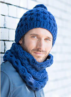 Blue honeycomb stitch snood