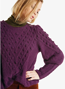 Sweater with puff sleeves
