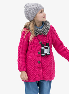 Cabled coat with fur collar