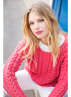 Round necked openwork sweater