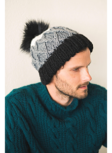 Hat with fur pompom