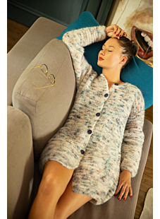 Long round-necked jacket