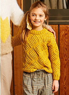 Round neck sweater