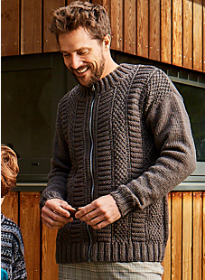 Round neck jacket with zip