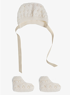 Bonnet and lacy booties