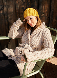 Shawl collar cable jacket