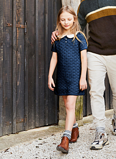 Dress with broderie anglaise collar