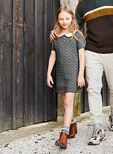 Dress with broderie anglaise collar
