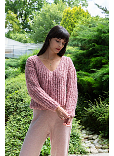 V-Neck sweater in Fisherman’s Rib