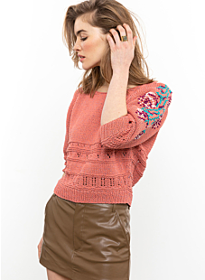 Yoke sweater with large collar