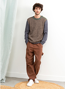 Intarsia sleeve sweater