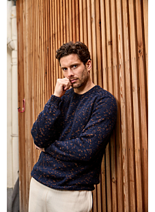 Hammer sleeve sweater