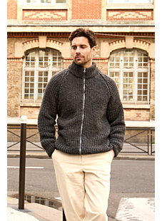 Raglan zipped jacket