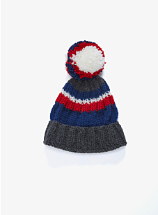 Hat with three color pompom