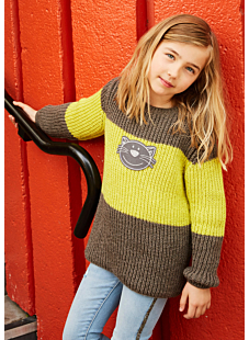 Sweater with pattern rib