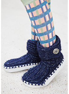 Slippers with folded hem