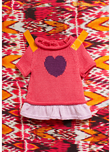 Flouncy dress with heart pattern