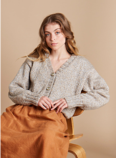 Short v neck jacket