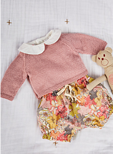 Back closure sweater