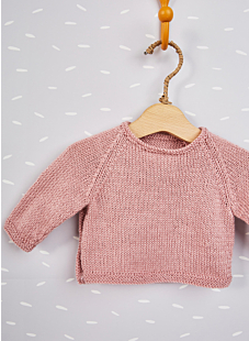 Back closure sweater