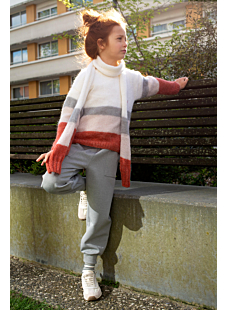 Striped sweater with round collar
