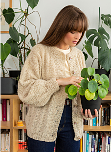 Cardigan with round collar