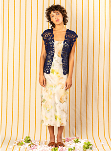 Crochet sleeveless gilet
