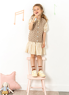Cable waistcoat