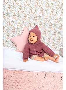Coat with short row shaping