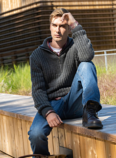 Zipped sweater with collar Marco