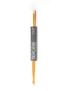Straight needles, coloured aluminium, 5.5 mm - 40 cm