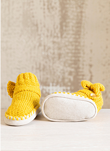 Children’s moss stitch slippers