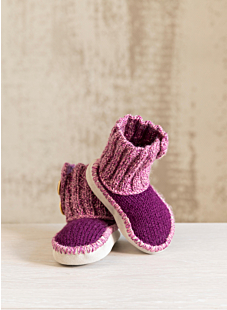 Two-tone children’s slippers