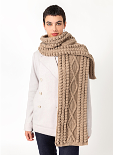 Scarf with cables and bobbles